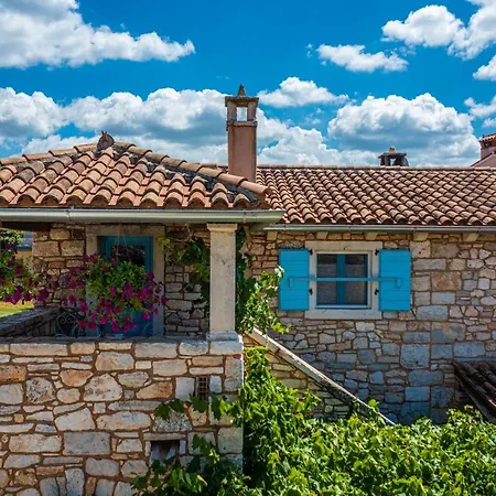 Holiday home House 1852 Grandici