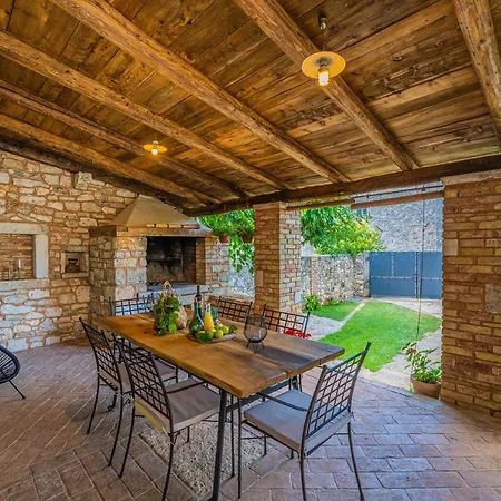 House 1852 Holiday home Grandici